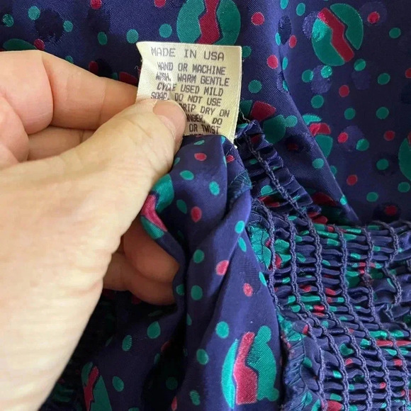 Vintage 70’s silky three flaggs California saturn novelty pattern blue top-L - Picture 6 of 11